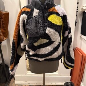 FP Movement by Free People Black and Brown Fleece Pullover hit the slopes size S
